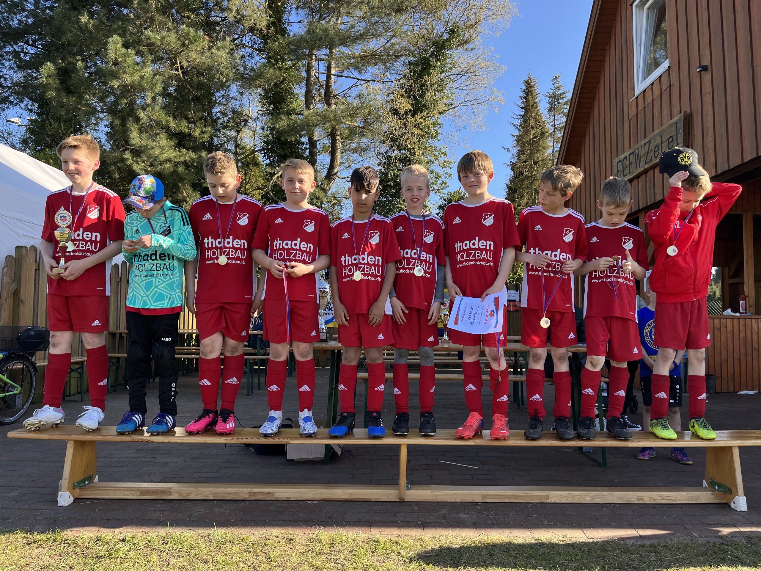 Turnier “Kinder kicken für Kinder” – TV Neuenburg e.V.